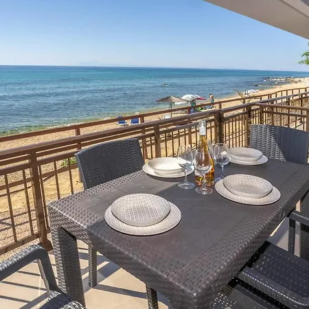 Sarakina Seaside Διαμέρισμα